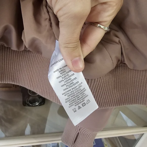 $148 UpWest Sherpa Bomber - Picture 13 of 15